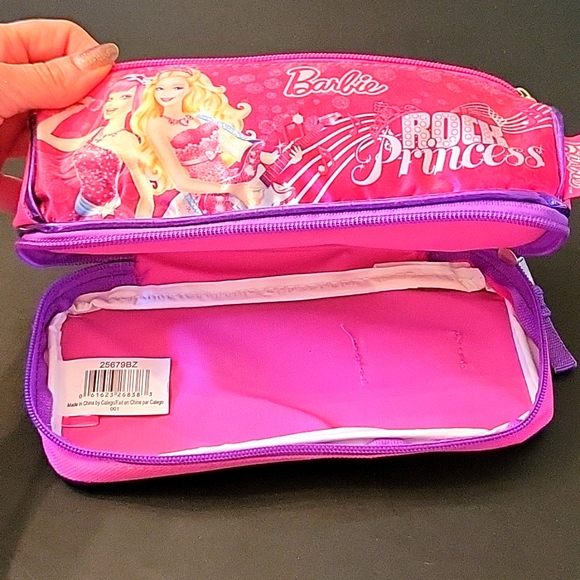 NWOT Barbie Makeup/Travel Case! Rock Princess Motif! - Picture 7 of 12